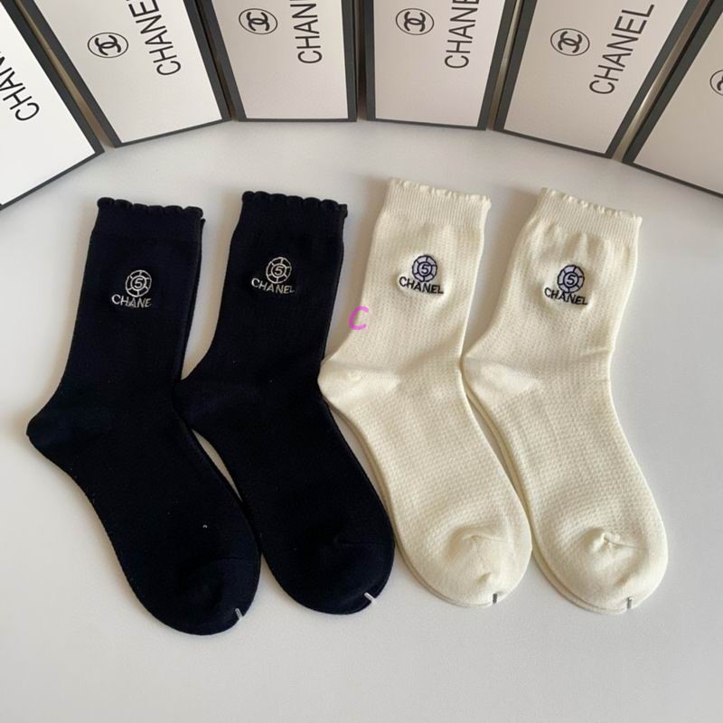 Chanel socks (11)